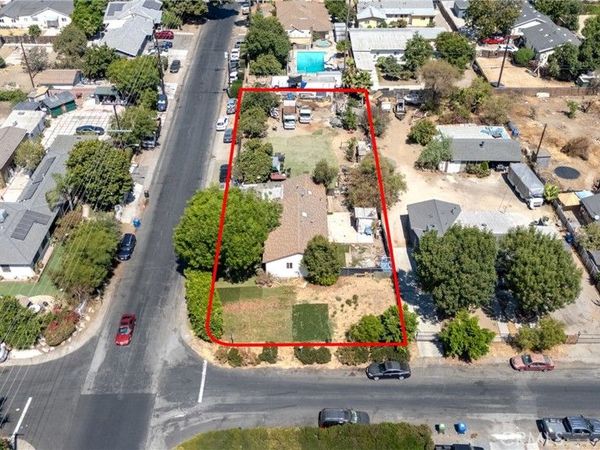 14691 Gledhill, Panorama City, CA 91402