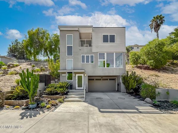 9595 Dennis Way, Chatsworth, CA 91311