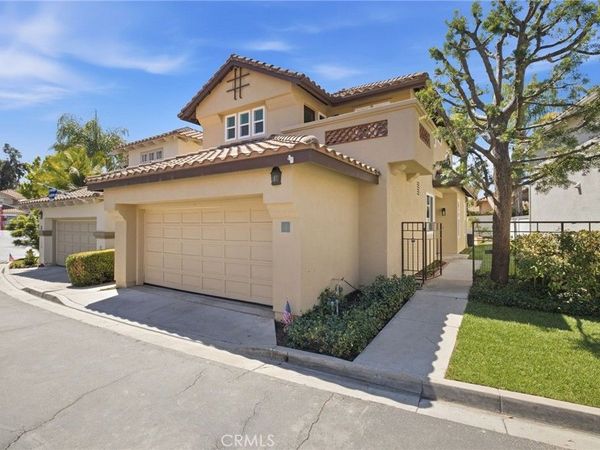 4 Via Jacinto, Rancho Santa Margarita, CA 92688