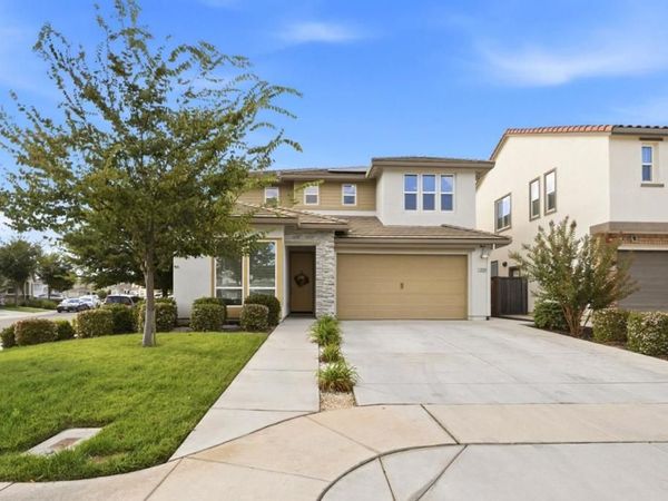 10068 Carinata Drive, Elk Grove, CA 95757