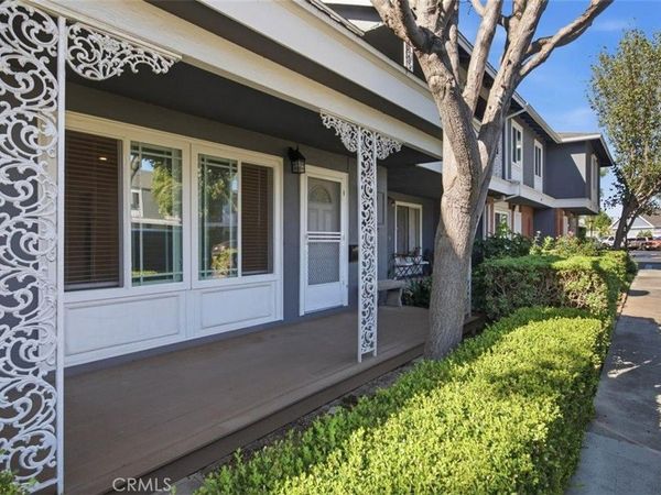 114 Lexington, Costa Mesa, CA 92626