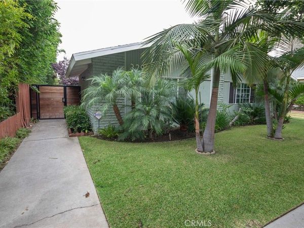 329 Orizaba Avenue, Unit 3, Long Beach, CA 90814