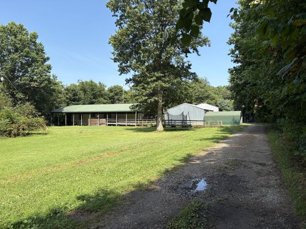 19200 Starbrick Street, Edwardsburg, MI 49112