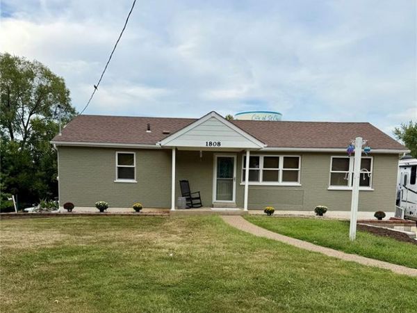 1808 Cherry Tree Street, St Peters, MO 63376