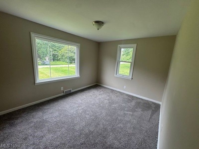 East Palestine, OH 44413 Photo 12