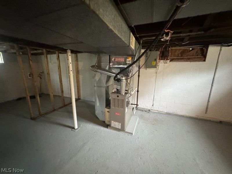 East Palestine, OH 44413 Photo 23