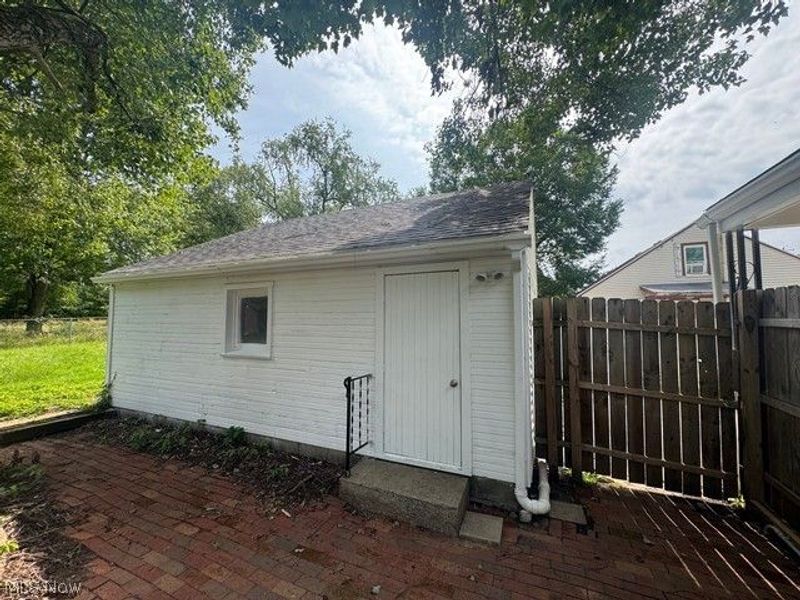 East Palestine, OH 44413 Photo 30