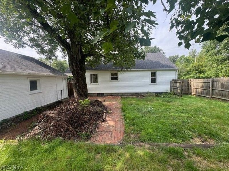 East Palestine, OH 44413 Photo 32