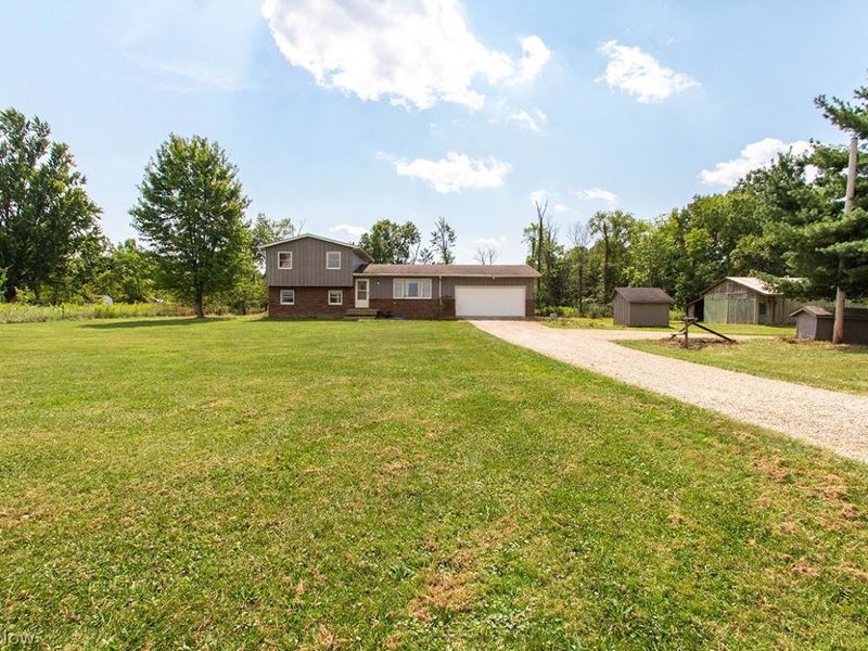 10650 Norwalk Road, Litchfield, OH 44253 Photo 2