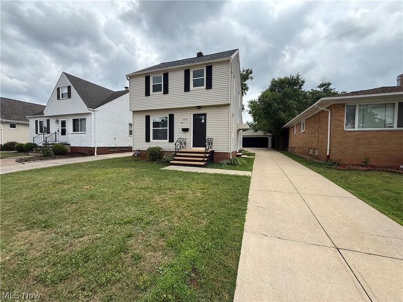 5503 Luelda Avenue, Parma, OH 44129 Photo 2