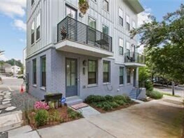 1280 Longreen Terrace NW, Atlanta, GA 30318