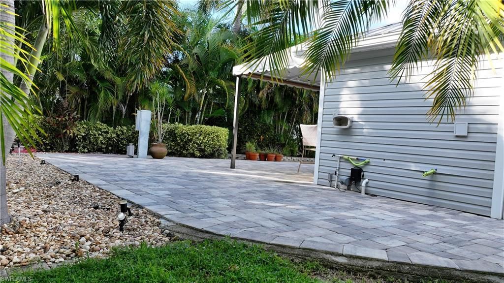 5846 Burrwood Ct , Fort Myers, FL 33905 Photo
