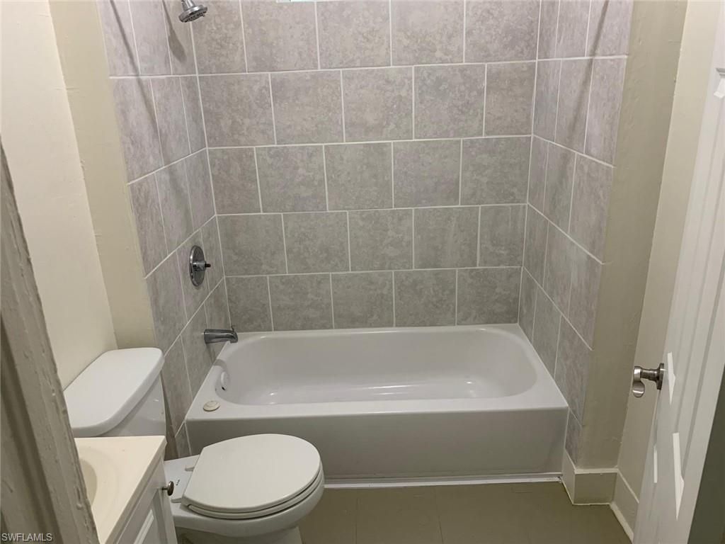 2525 Broadway, Fort Myers, FL 33901 Photo