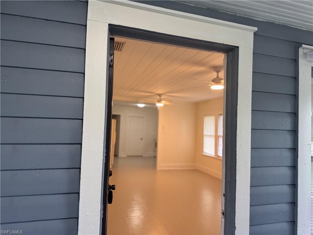 2525 Broadway, Fort Myers, FL 33901 Photo