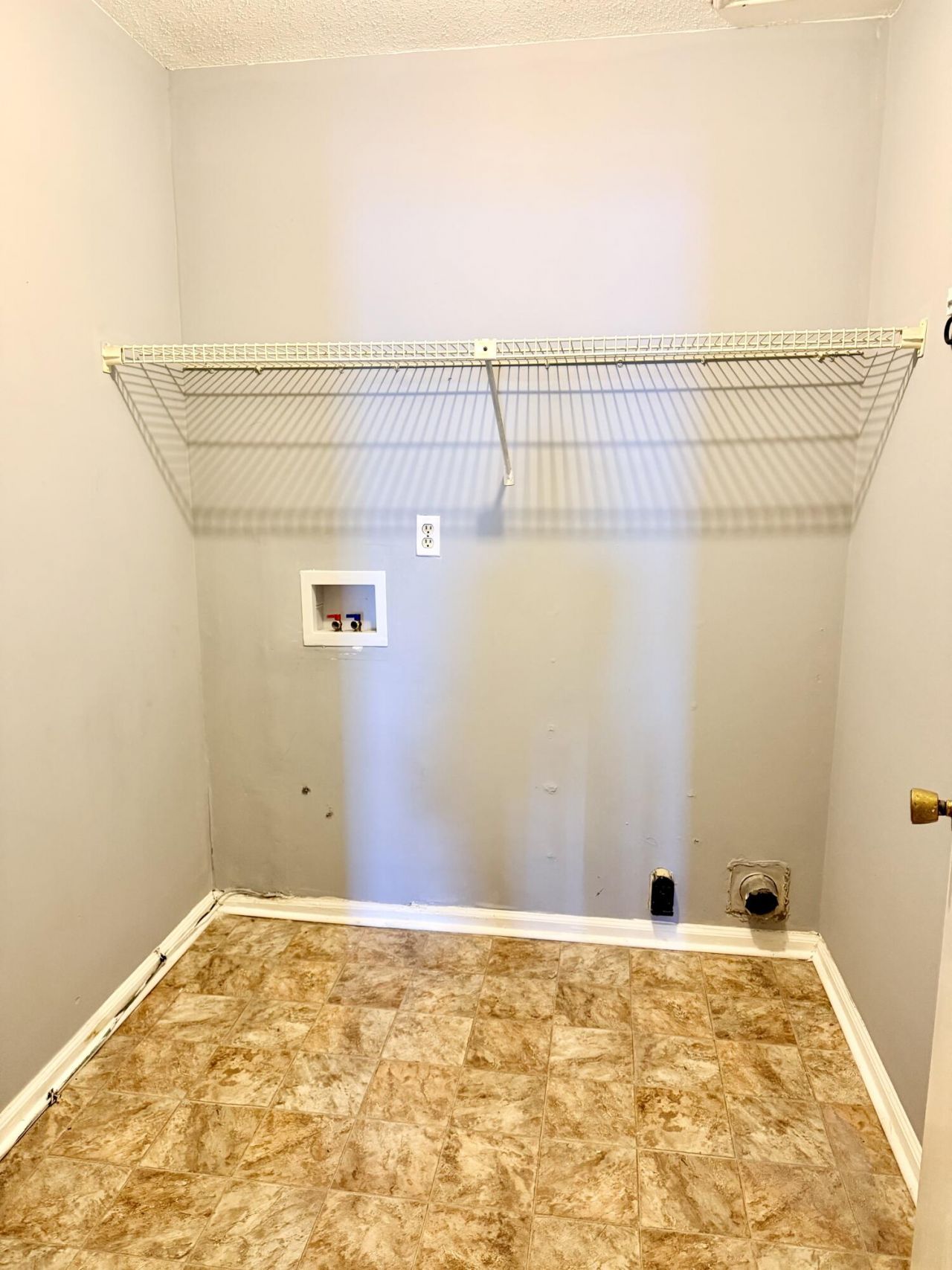 237 Pine Shadow Drive Photo 8