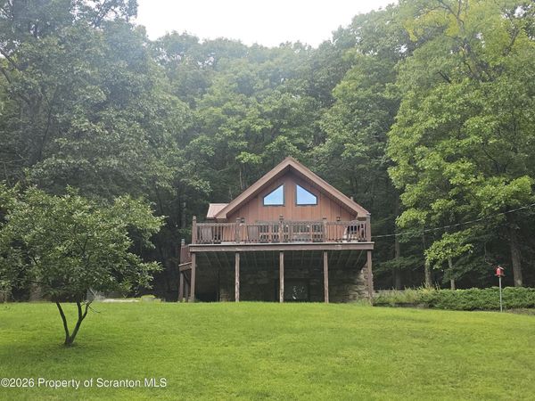 520 Snowflake Lane, Shickshinny, PA 18655