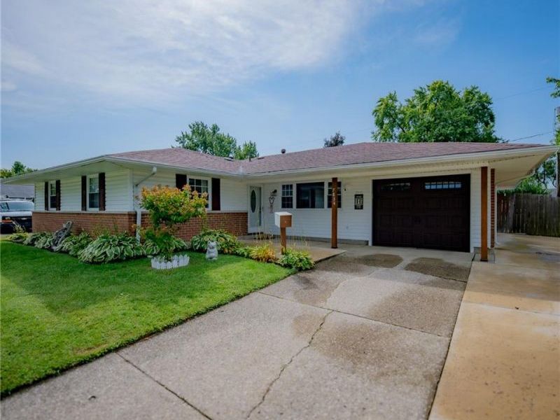 7834 Harshmanville Road, Huber Heights, OH 45424 Photo 2