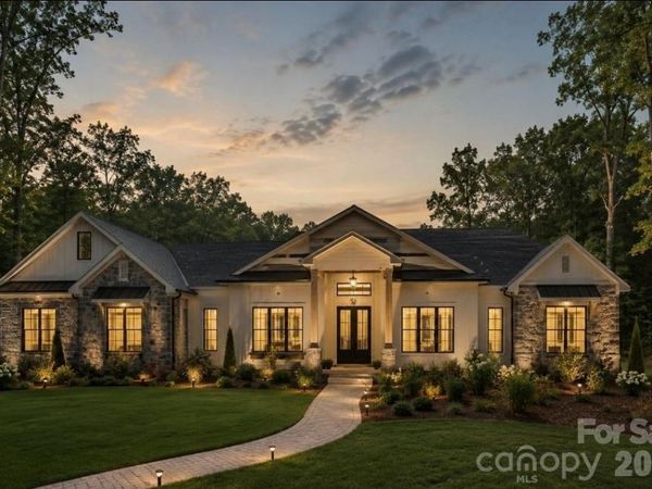 1015 Cane Manor Court , Waxhaw, NC 28173