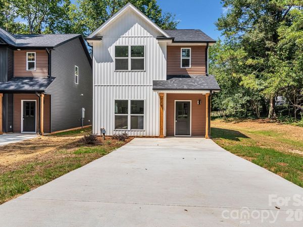 114 N Yadkin Avenue , Spencer, NC 28159