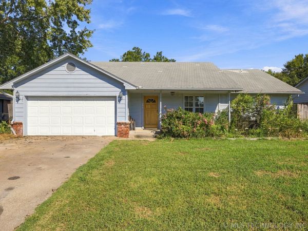 2929 S MAIN Street, Sapulpa, OK 74066