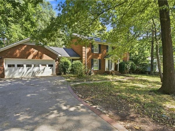 1702 Westminster Drive , Greensboro, NC 27410