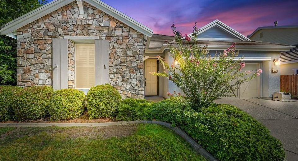 1261 Tiverton Ln, Lincoln, CA 95648 Photo