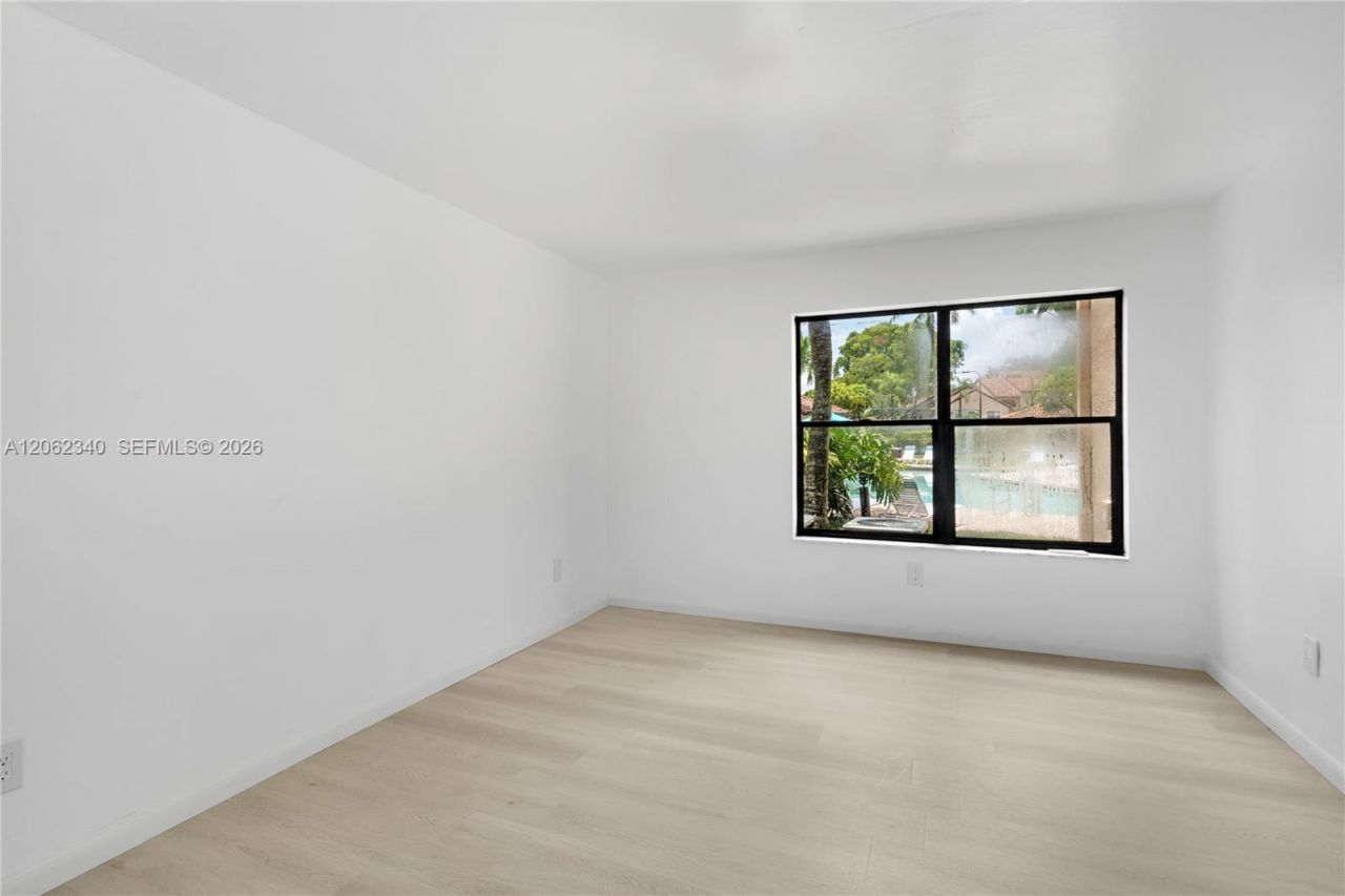4241 W Mcnab Rd , Unit 11, Pompano Beach, FL 33069 Photo