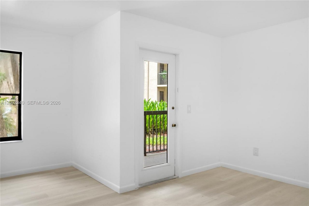 4241 W Mcnab Rd , Unit 11, Pompano Beach, FL 33069 Photo