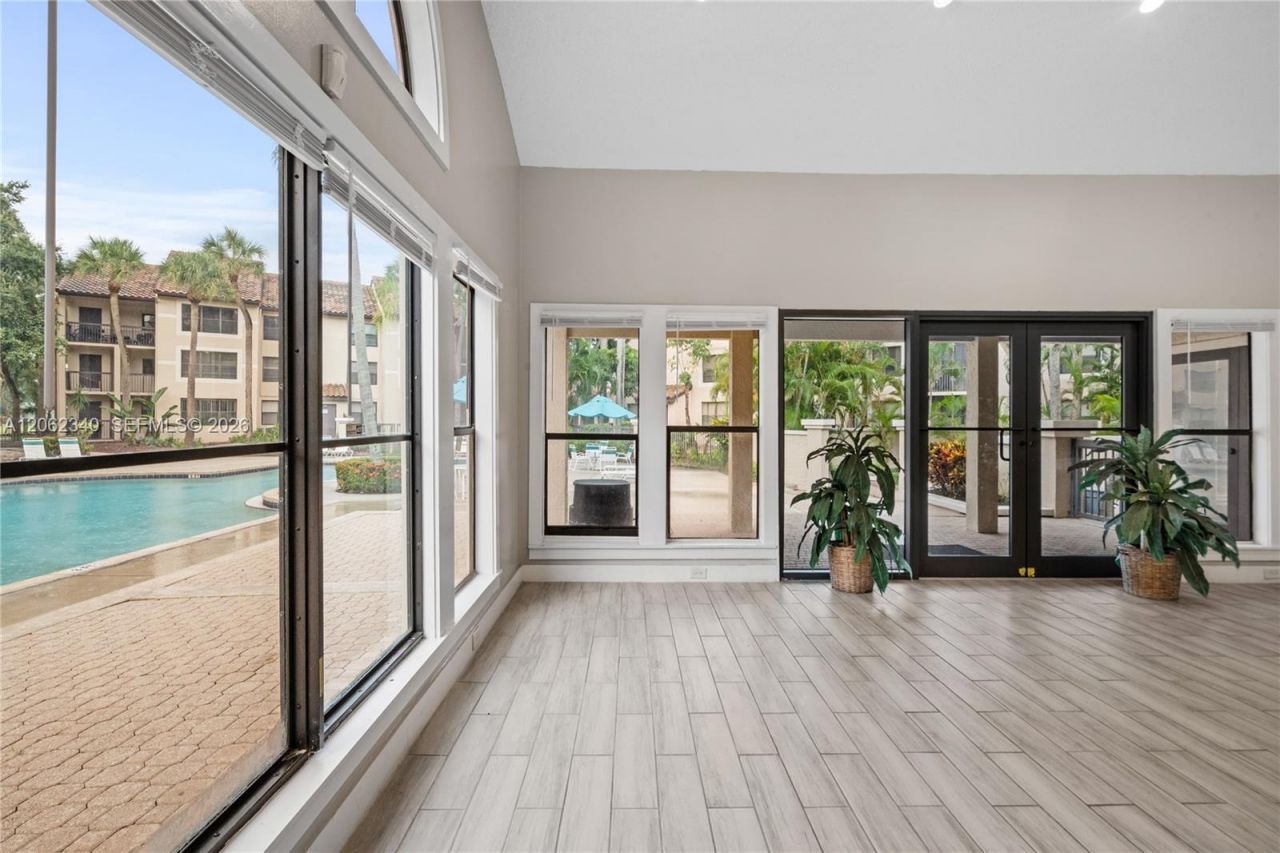 4241 W Mcnab Rd , Unit 11, Pompano Beach, FL 33069 Photo