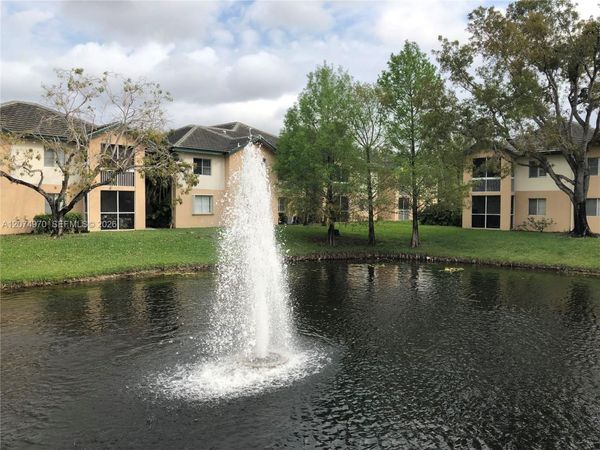9855 Westview Dr , Unit 715, Coral Springs, FL 33076