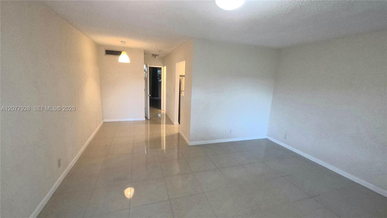 2170 NE 51st Ct , Unit B3, Fort Lauderdale, FL 33308 Photo