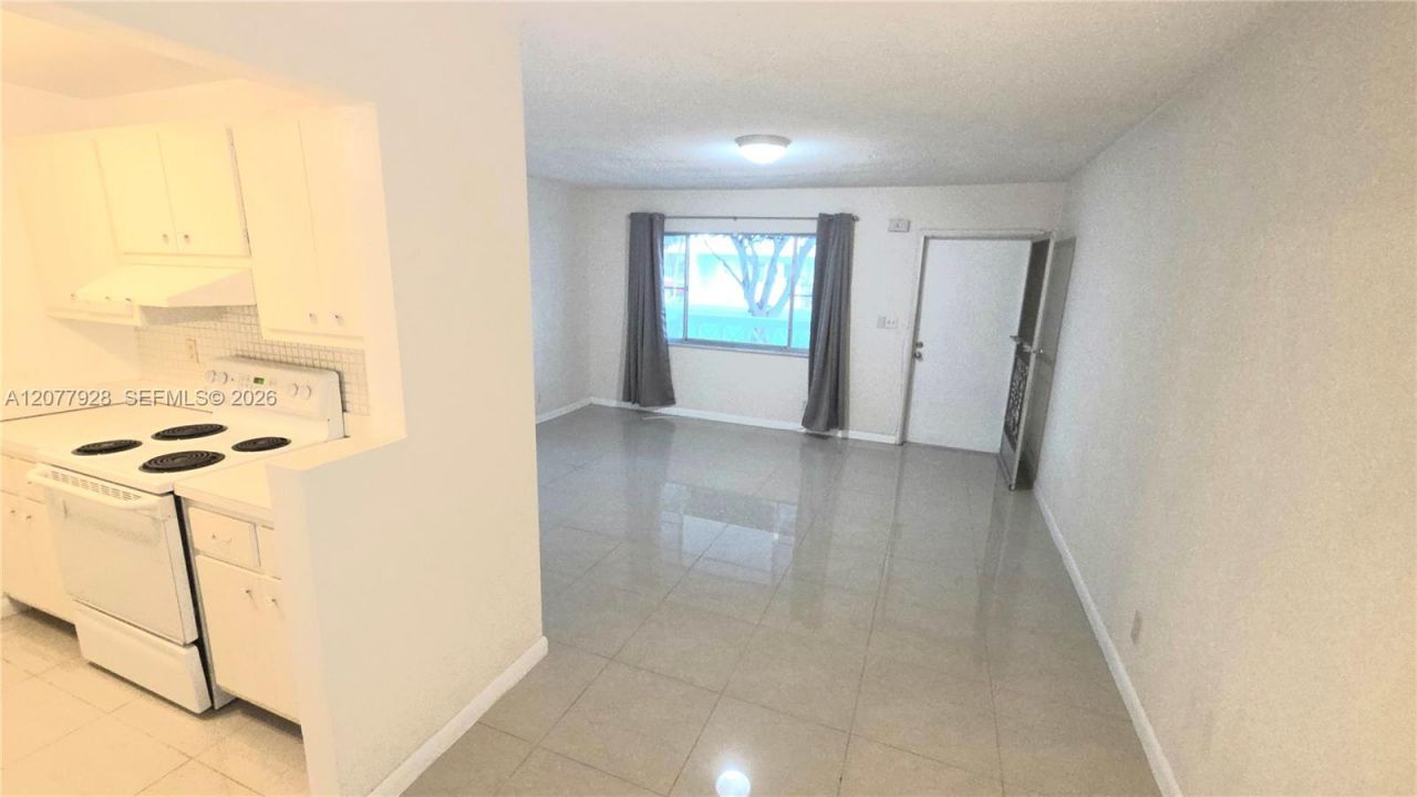 2170 NE 51st Ct , Unit B3, Fort Lauderdale, FL 33308 Photo