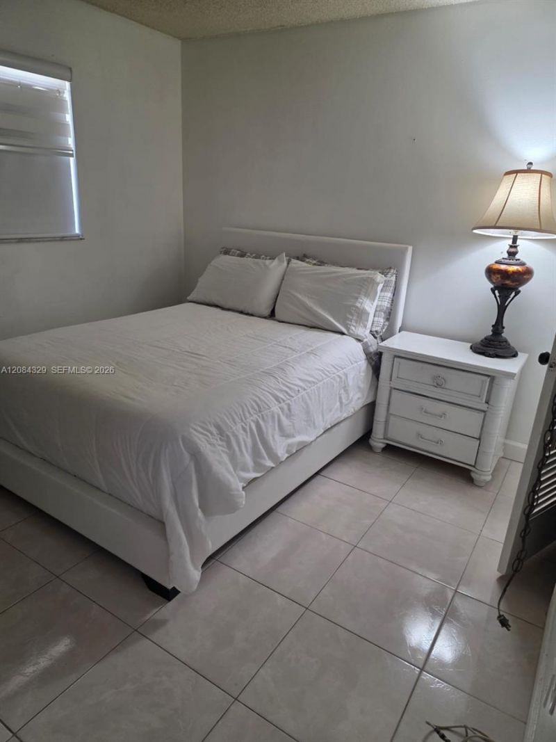 3051 E Sunrise Lakes Dr, Unit 211, Sunrise, FL 33322 Photo