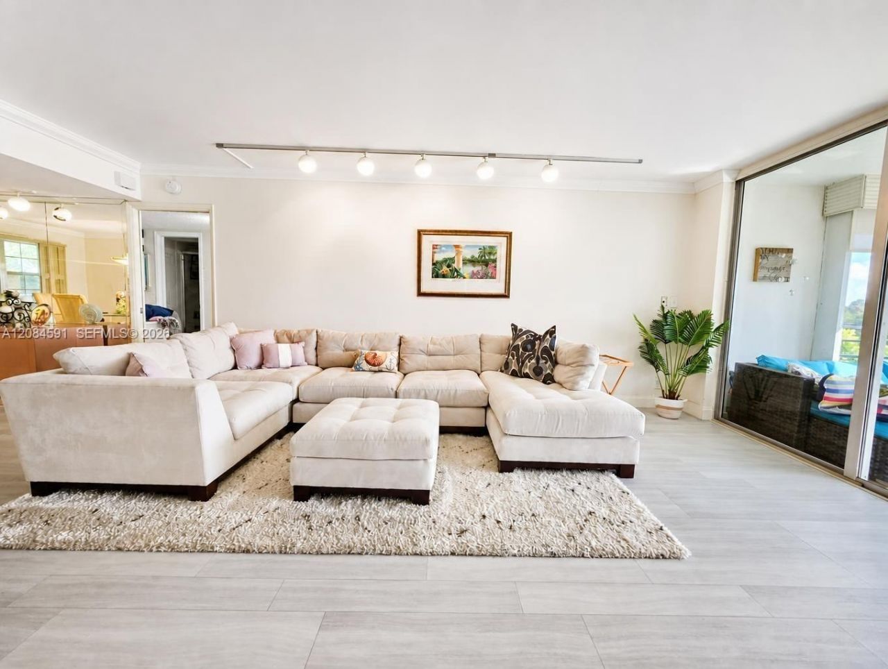 3980 Oaks Clubhouse Dr, Unit 409, Pompano Beach, FL 33069 Photo