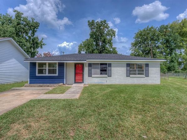 5421 Daffodil Avenue, Bossier City, LA 71112