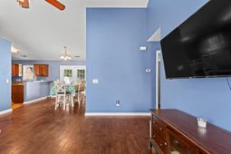 276 Beulah Circle photo 4