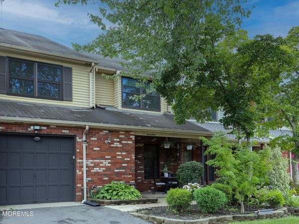 17 Wilson Court, East Brunswick, NJ 08816