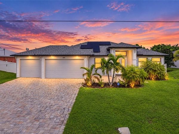 1213 SW 11th TER , CAPE CORAL, FL 33991