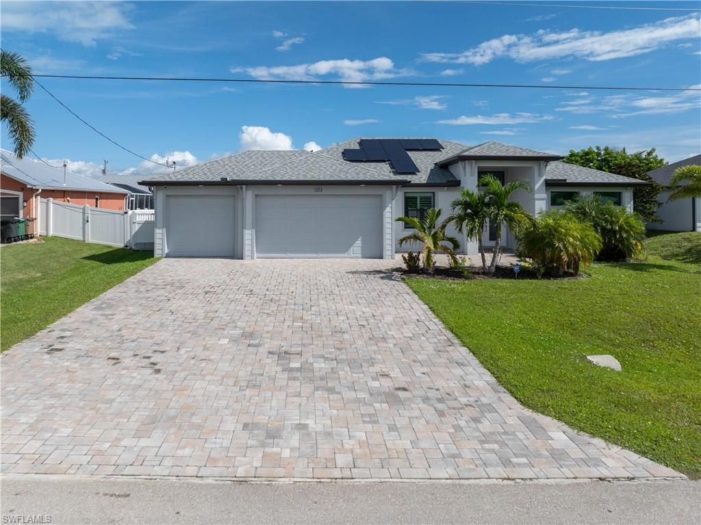 1213 SW 11th Ter, Cape Coral, FL 33991 Photo