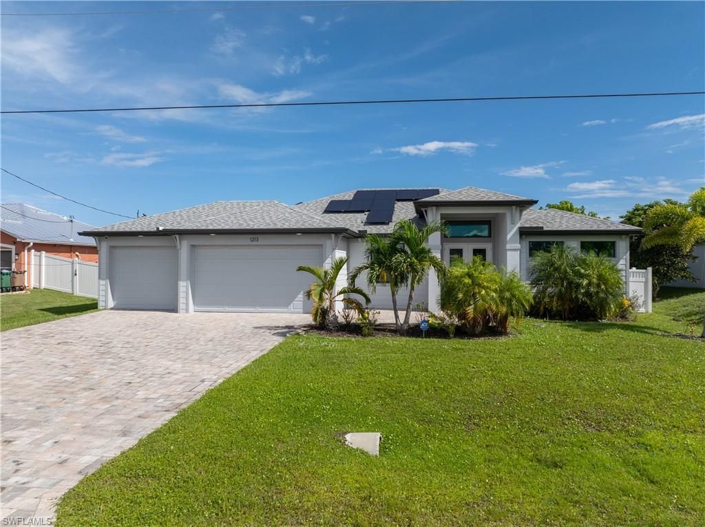 1213 SW 11th Ter, Cape Coral, FL 33991 Photo