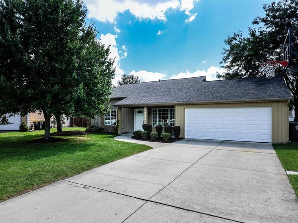 7426 Charlesbury Court, Fort Wayne, IN 46835