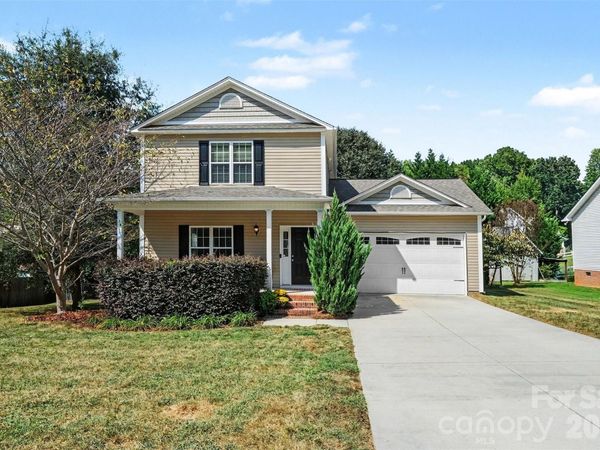 206 Brookstone Way , Salisbury, NC 28146