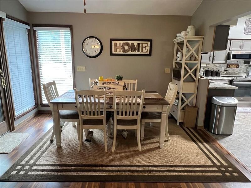 6965 Muskie Drive, Hillsboro, OH 45133 Photo 8