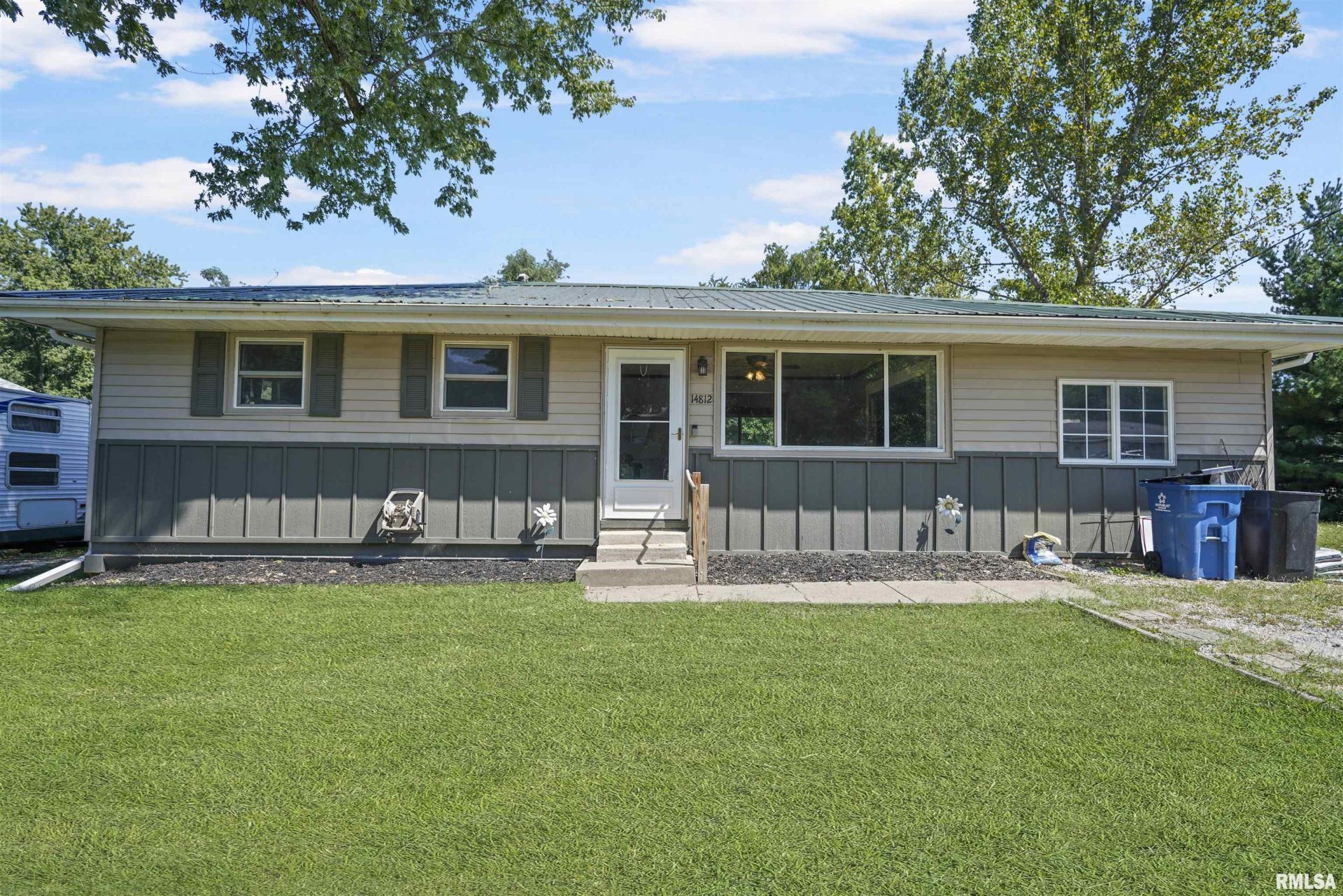 14812 N Richland Lane, Chillicothe, IL 61523 Main Photo