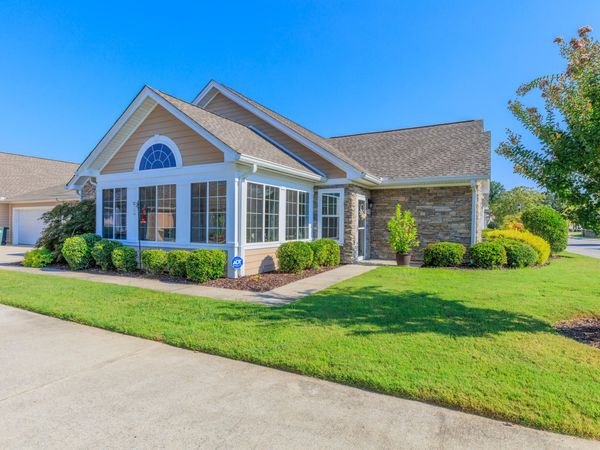 2433 Baskette Way, Unit 2433, Chattanooga, TN 37421