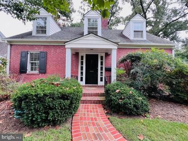 2373 N QUINCY STREET , ARLINGTON, VA 22207