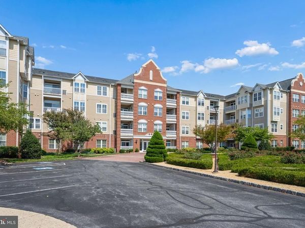 2250 BEAR DEN RD, Unit 207, FREDERICK, MD 21701