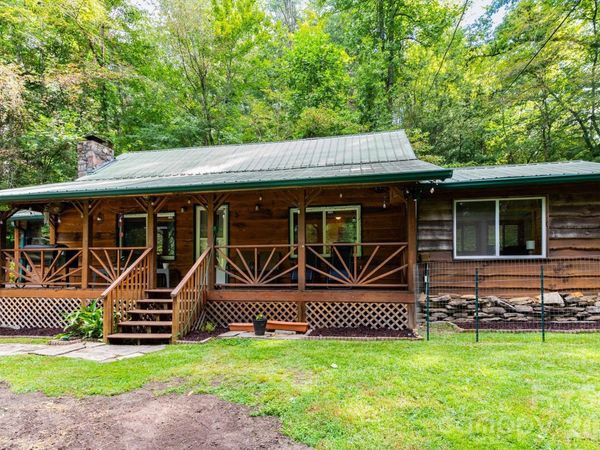 3387 Union Hill Road, Whittier, NC 28789