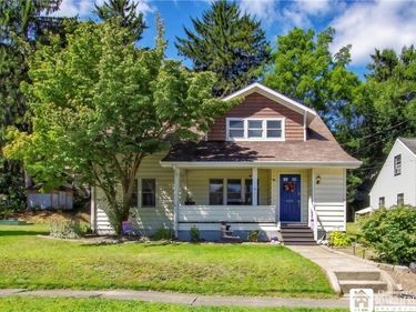529 Weeks Street , Jamestown, NY 14701