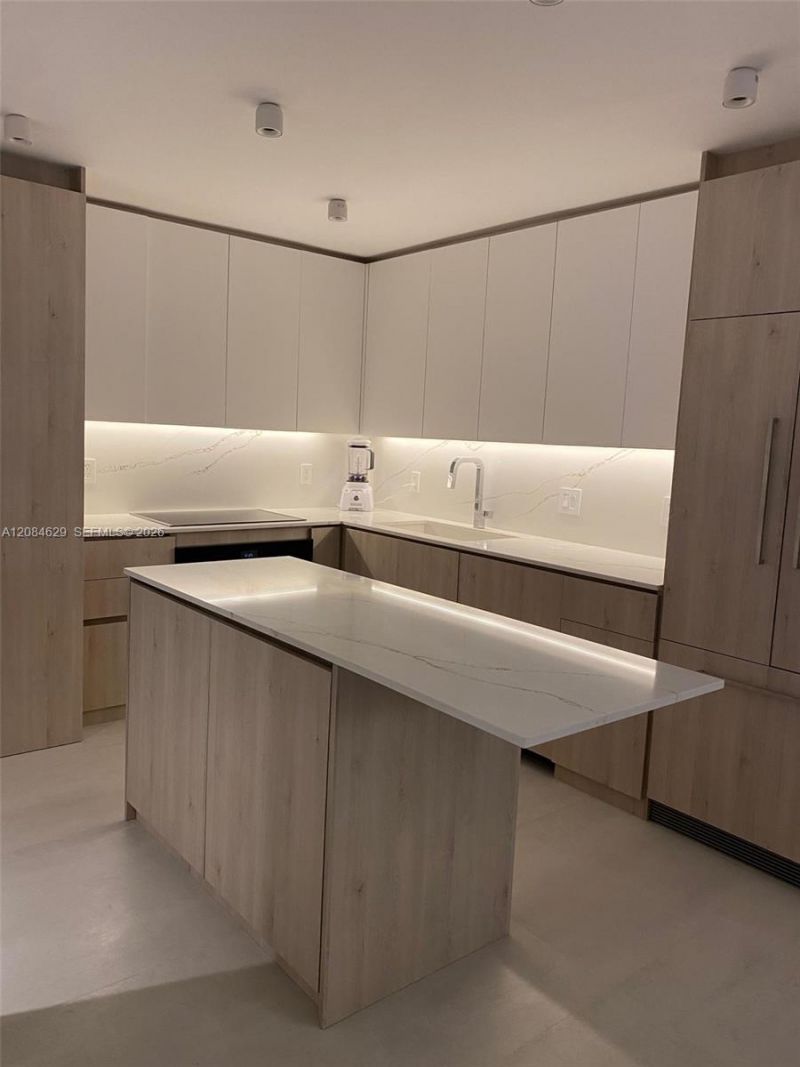 1901 Brickell Ave , Unit B2411, Miami, FL 33129 Photo